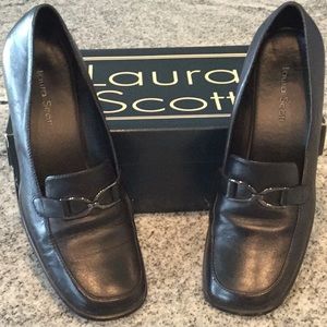 Laura Scott SZ 9 Heels